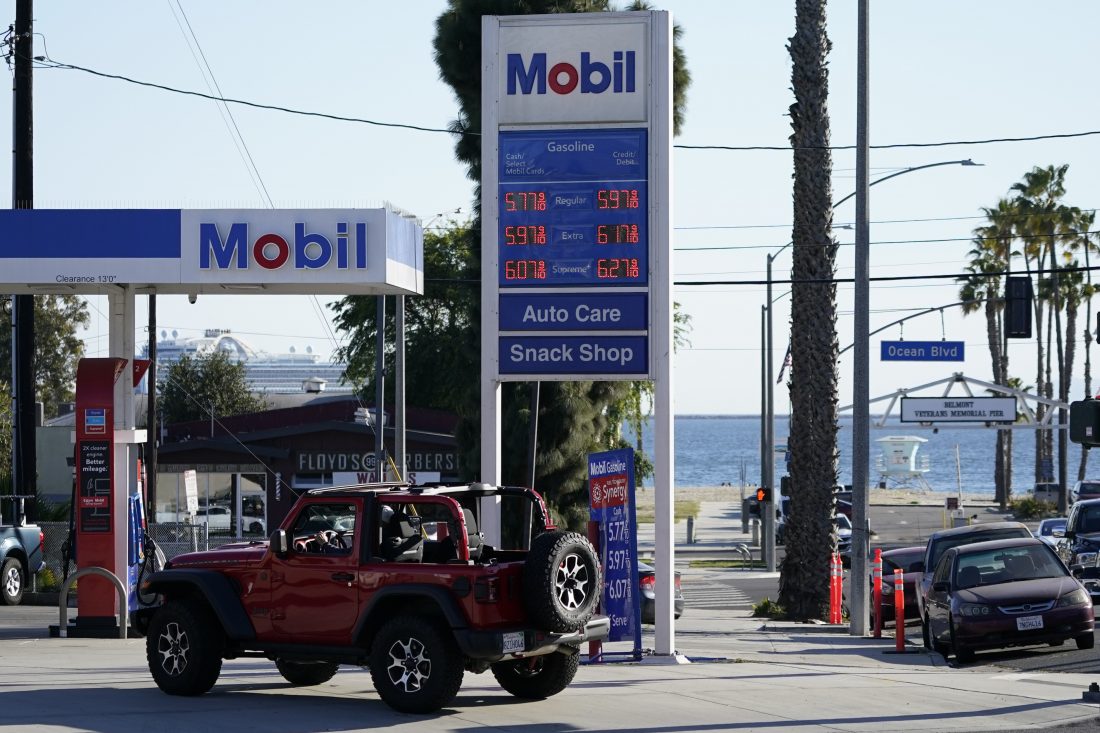 A key inflation gauge sets 40-year high as gas and food soar | News ...